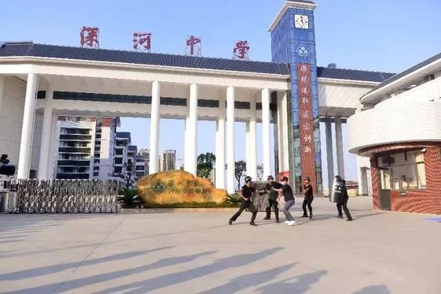 惊人!河源这个学校被一群暴徒"袭击",结果