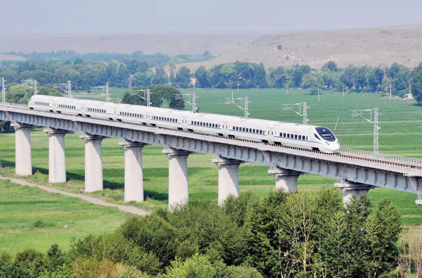 内蒙古乌兰察布市70年系列报道政府领导话发展成就