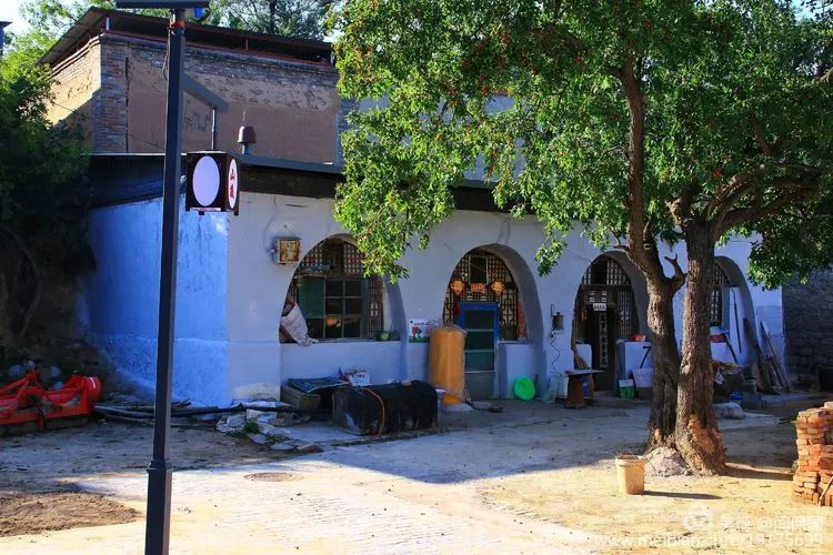 寿阳平头镇鹿泉山下黑水