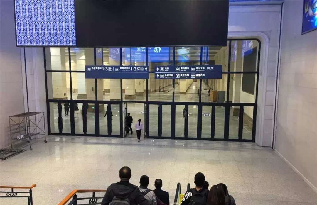 哈尔滨润恒城指路今天的首班车开始这些公交线路要变了哈站南广场步行