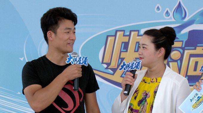 2019快乐向前冲全新开播翠霞冬青带着他们来啦