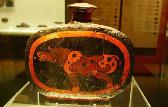 楚文化为何会孕育出楚辞浅谈楚文化的形成及特点