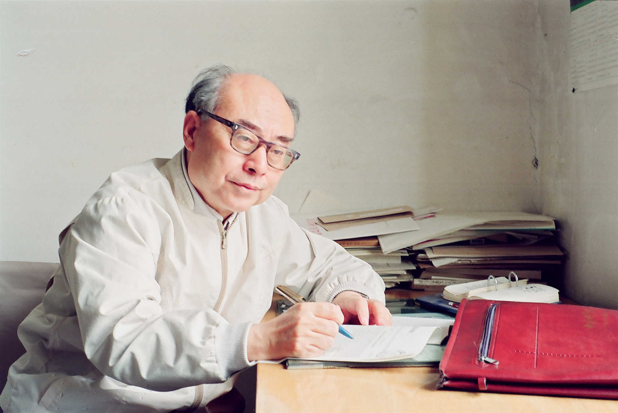 他走后,"两弹一星功勋奖章"获得者只余3位_于敏