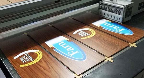 深圳平板uv打印的木板图案效果好不好?