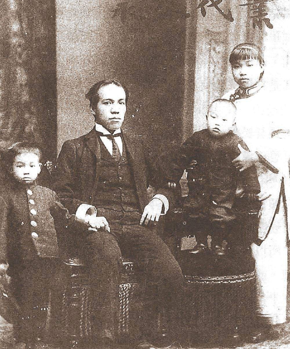 高晓松为什么能以超线60多分的成绩考上清华?