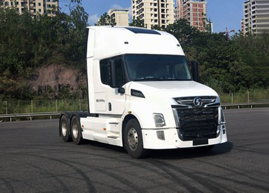 打造中国版的擎天柱陕汽长头重卡申报信息曝光太霸气了