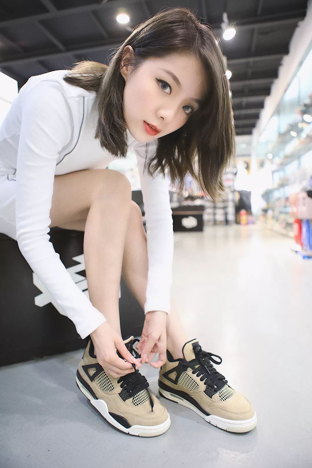 xh55girl没有可以说好不哭的配色但是它是女生专属的奶茶配色糯米