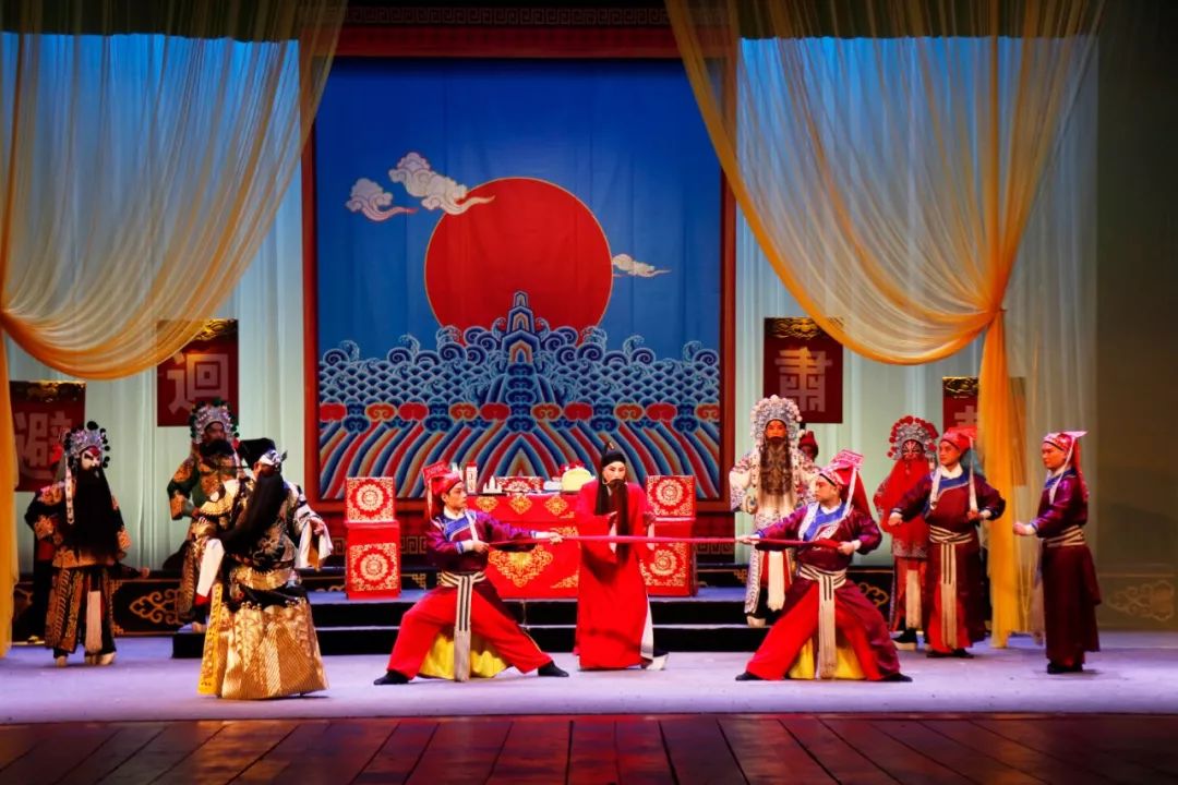 漯河市豫剧团中原文化大舞台演出精彩惠市民