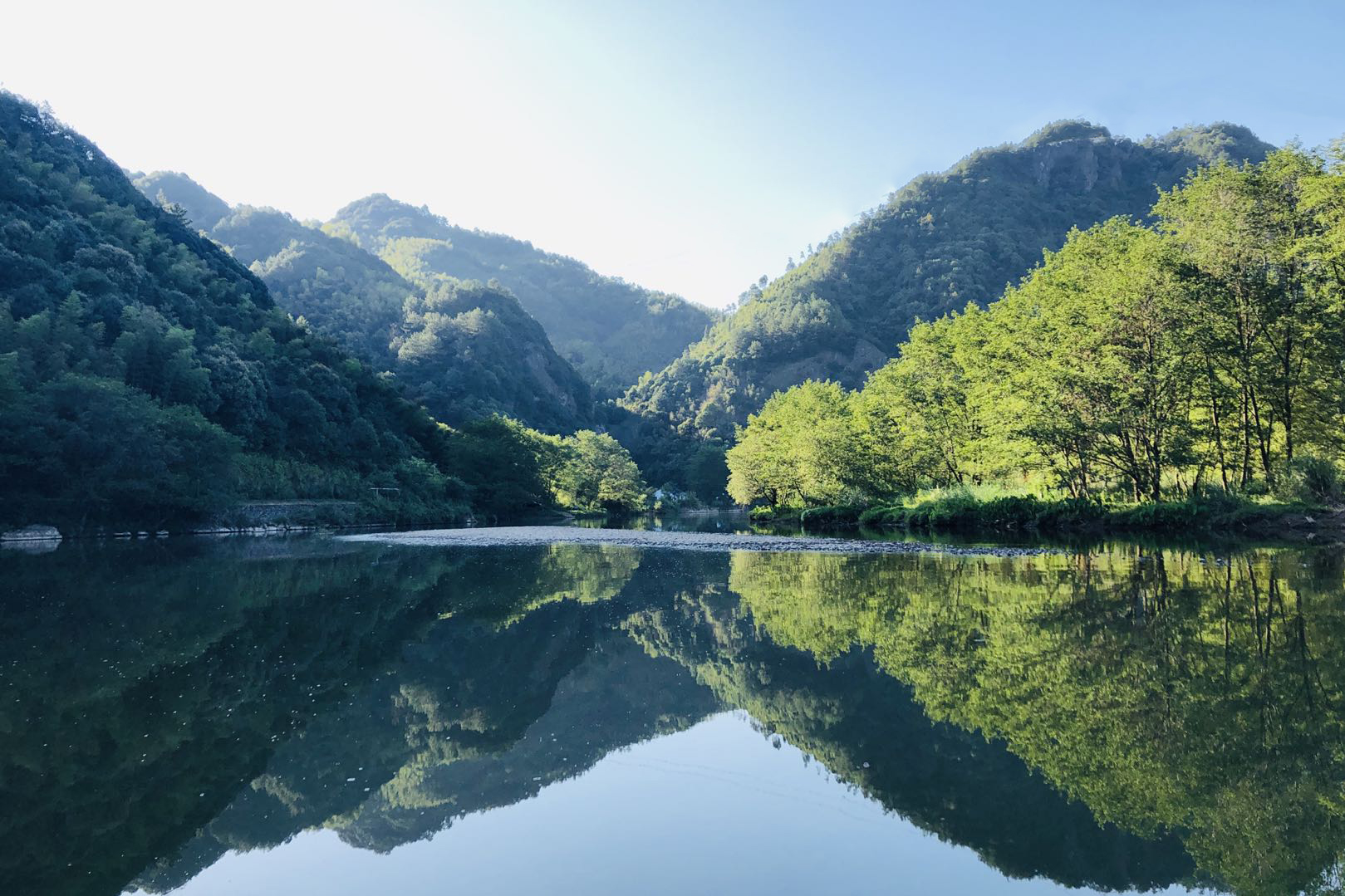 原创石角漂流隐于浙江衢州龙游这处秘境之中十一旅行的好去处