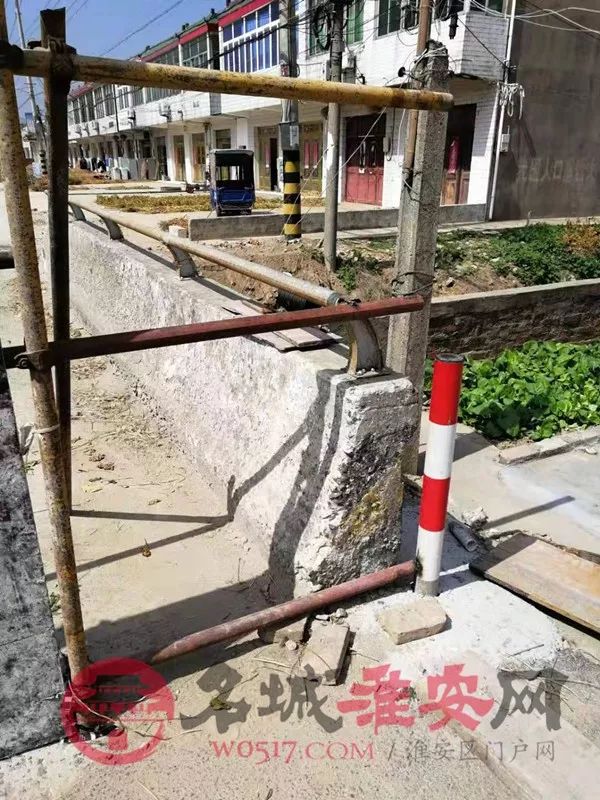 【实况】平桥镇一网友发的图片让人心酸……_施工