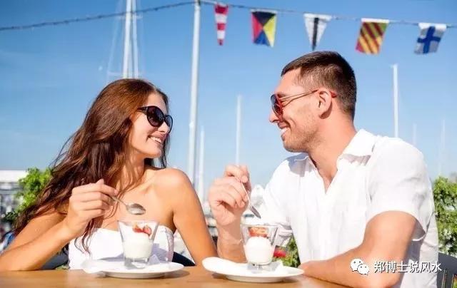 10月最能搭讪异性的属相有你吗?