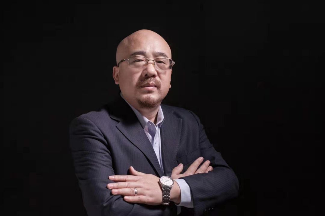一年签单6亿元从口吃自卑到销售黑马想成为牛人没有捷径