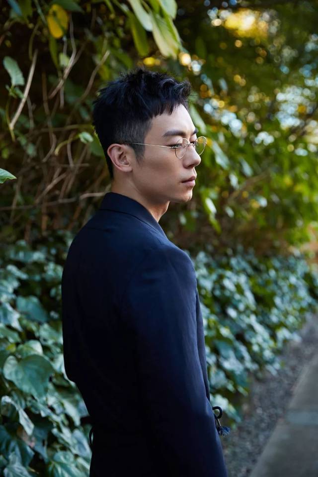 朱亚文——极致才能出众,不将就的精英本色_生活