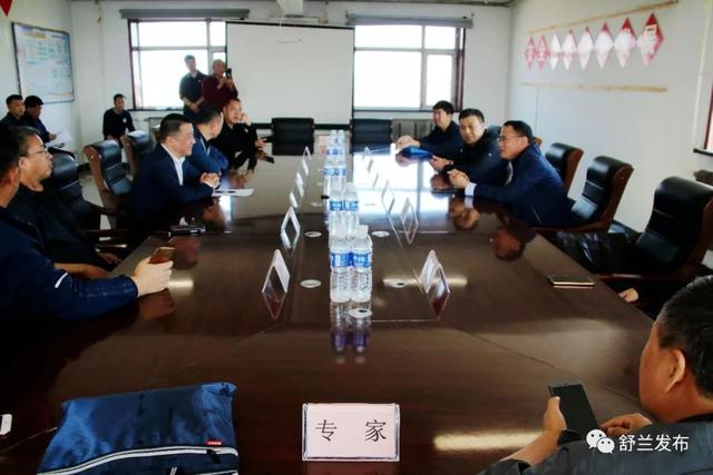 市委常委,副市长王识开陪同督导检查.