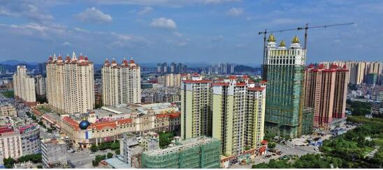 区域大城市发展近年来,玉林大力推进"东融"开放发展,全力推进"建高铁