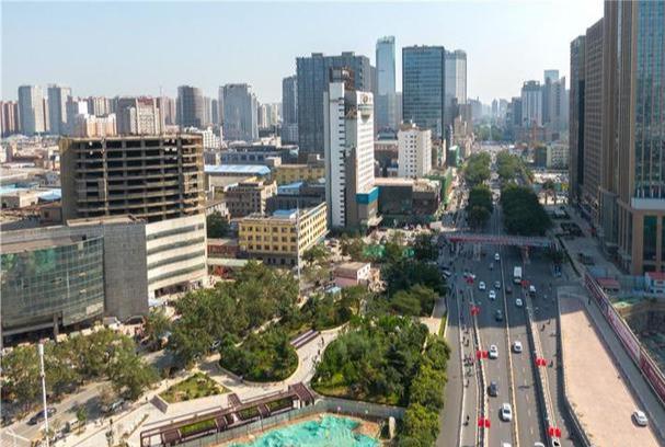 中山路·忆园"十一"开园 石市又添一座街边口袋游园_石家庄