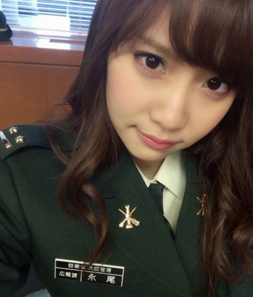 实拍日本自卫队女兵貌美如花退役后多数转行拍电影