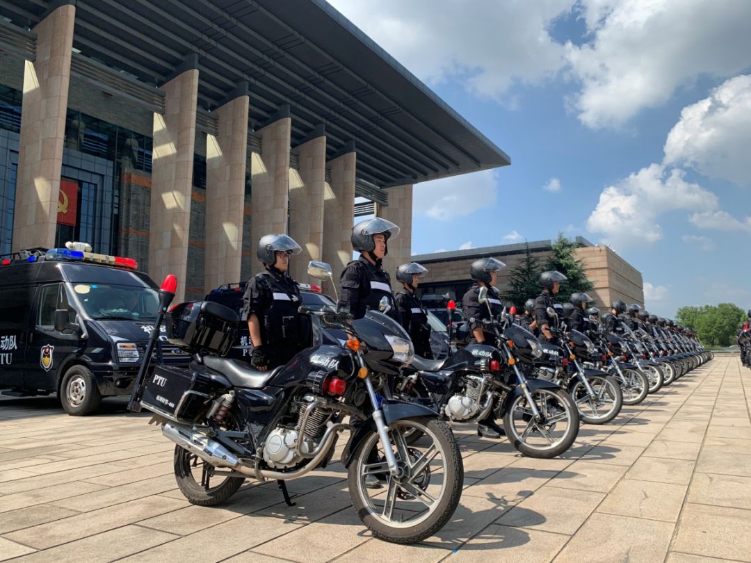 嘉兴版ptu机动部队正式亮相这支队伍帅呆了
