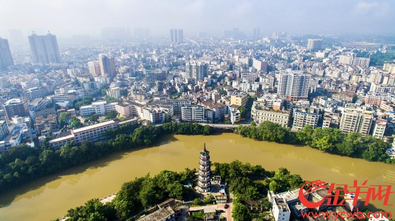 航拍广东之云浮生态之城古韵存