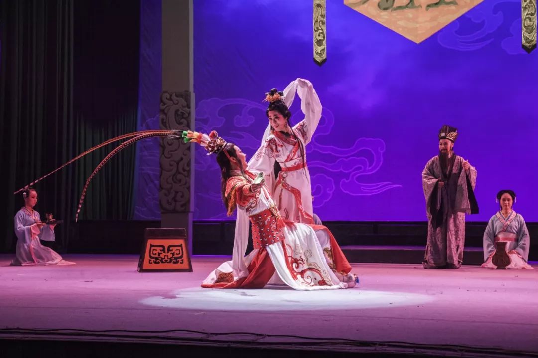 献礼新中国成立70周年全国越剧汇演之嵊州市越剧团貂蝉与吕布蔡文姬