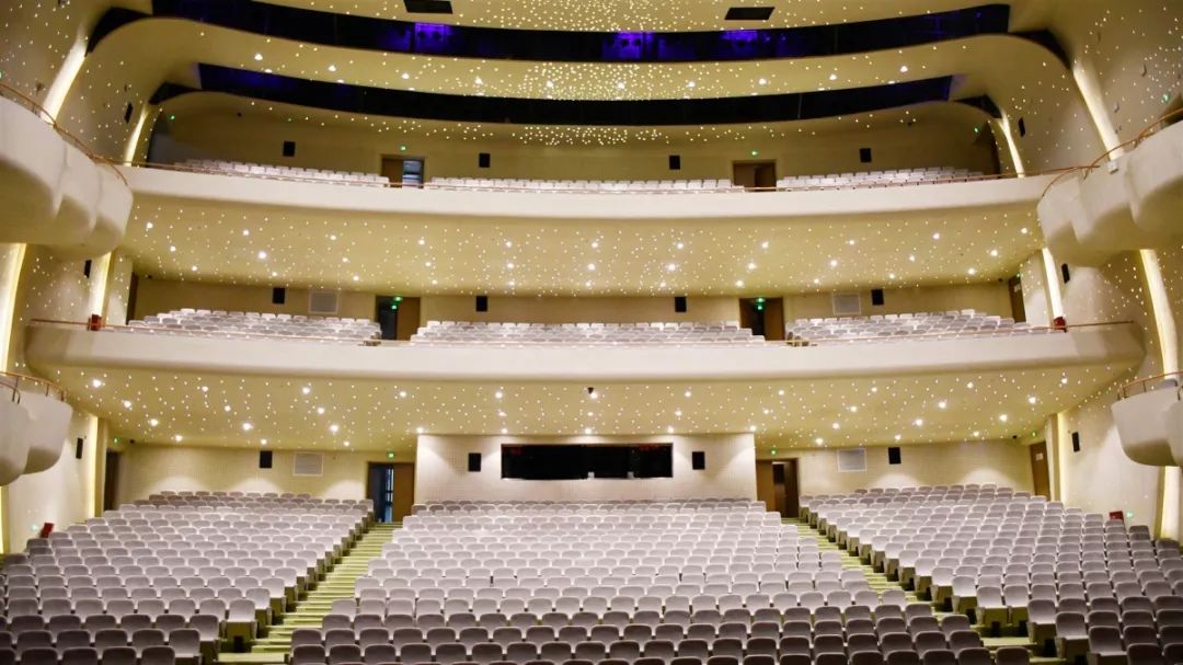 节日特惠陈佳巡回演唱会首登遵义献礼祖国