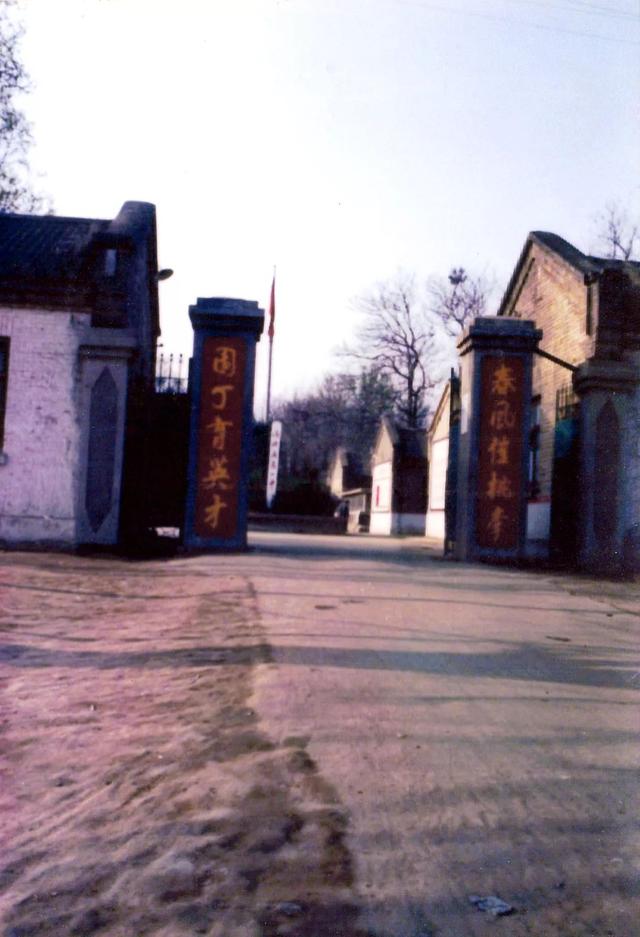 壮丽70年看成安县教育事业步履铿锵