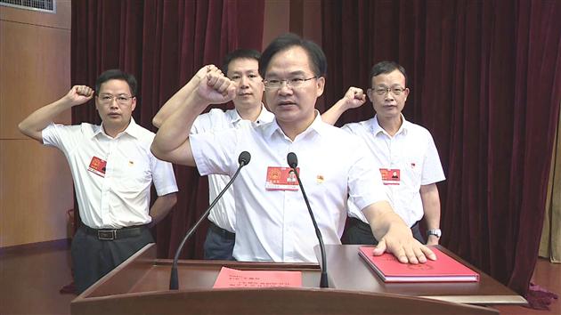 张文贵同志全票当选为金溪县人民政府县长