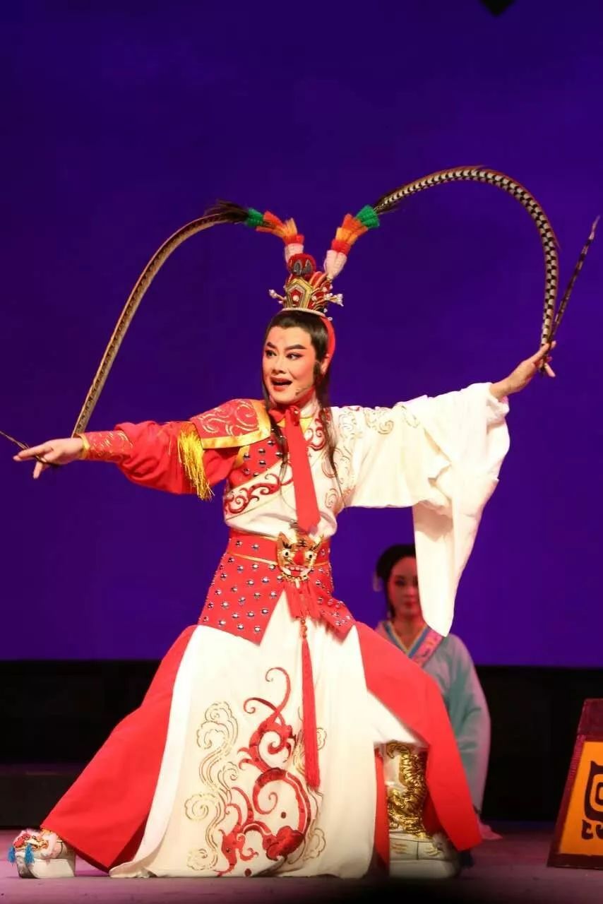 献礼新中国成立70周年全国越剧汇演之嵊州市越剧团貂蝉与吕布蔡文姬