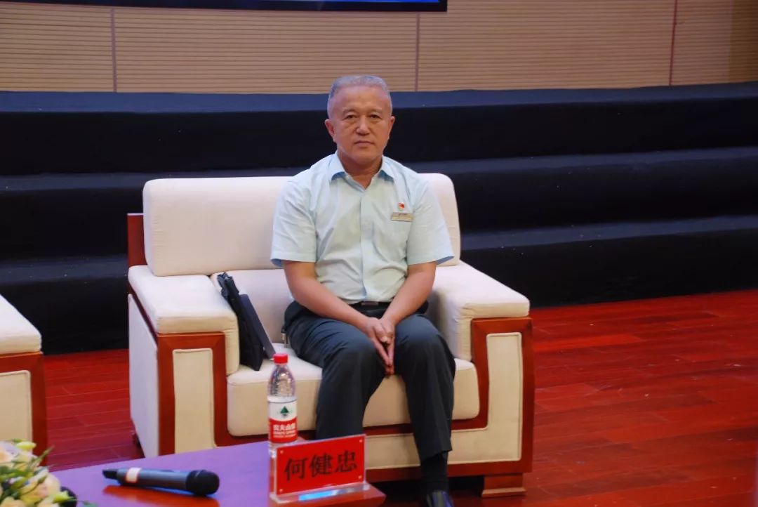 生涯规划助力孩子成才泰州市第六期家校共同发展论坛在省泰兴中学举办