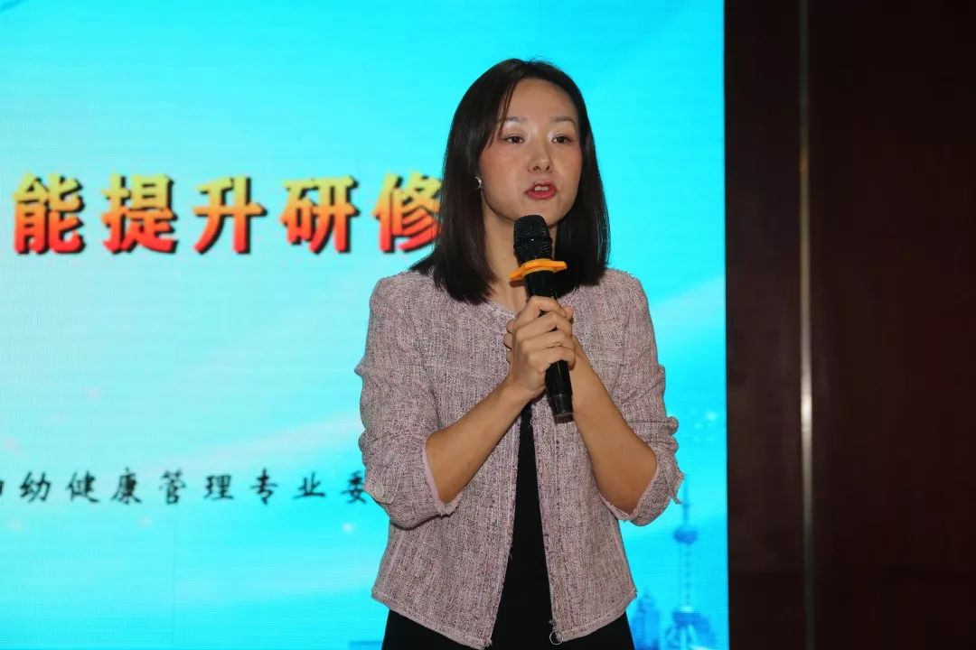 教育能力的提高,为妇幼保健事业的发展贡献力量,推动新时代中国健康梦