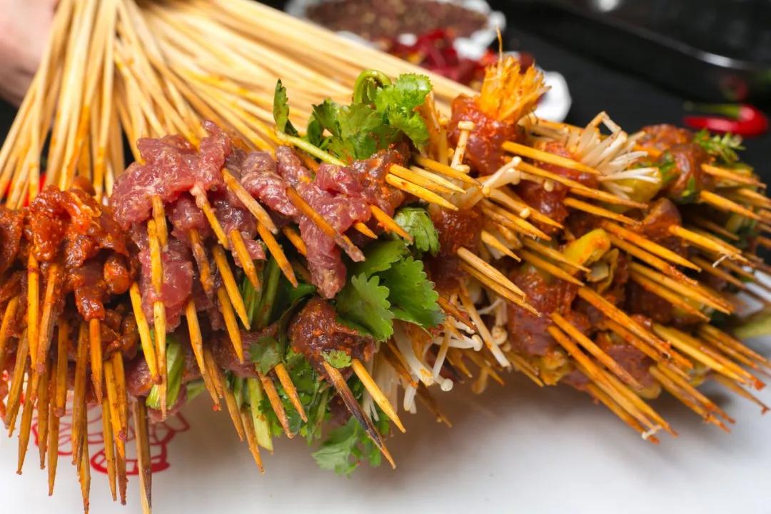 开业啦包头的串串爱好者有福了蜀儿郎鲜牛肉串串香来了