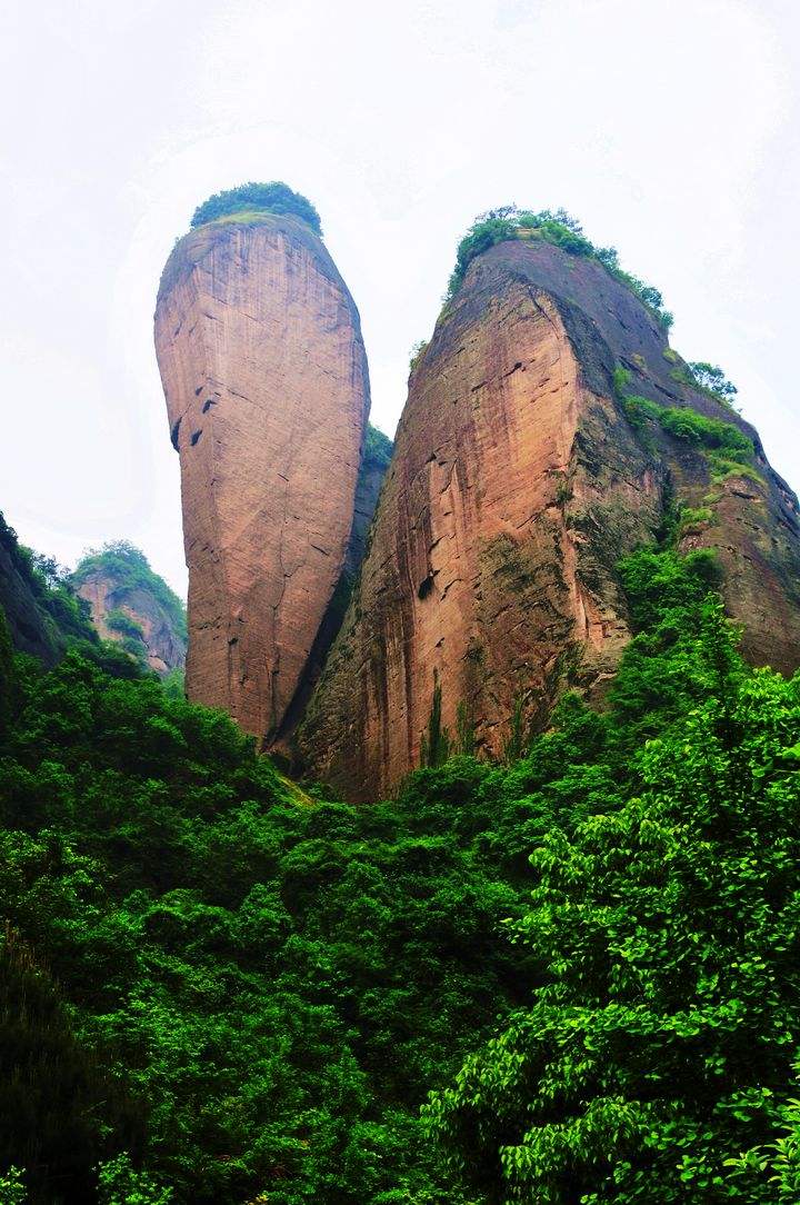 观国家瑰宝品丹霞之魂国庆崀山房车两日游