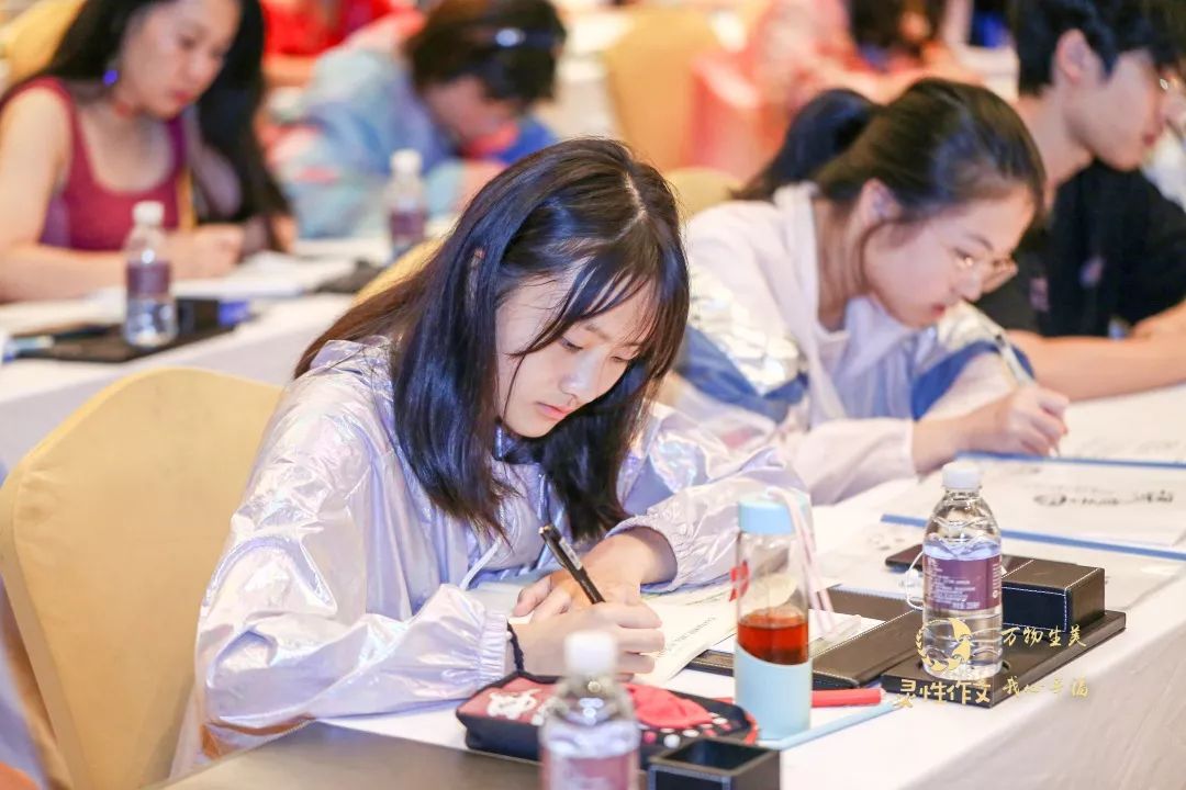 万物生美我心幸福中国上海第三届灵性作文美学教育与梦想励志特训营