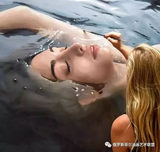 她画水中的女人当光线照射的那一刻冷军的油画也不过如此