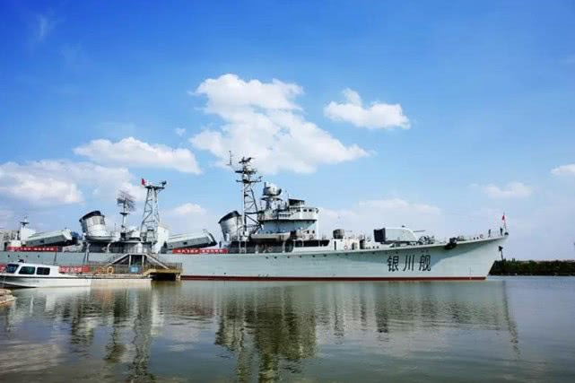 一部银川的旅游宝典_贺兰山