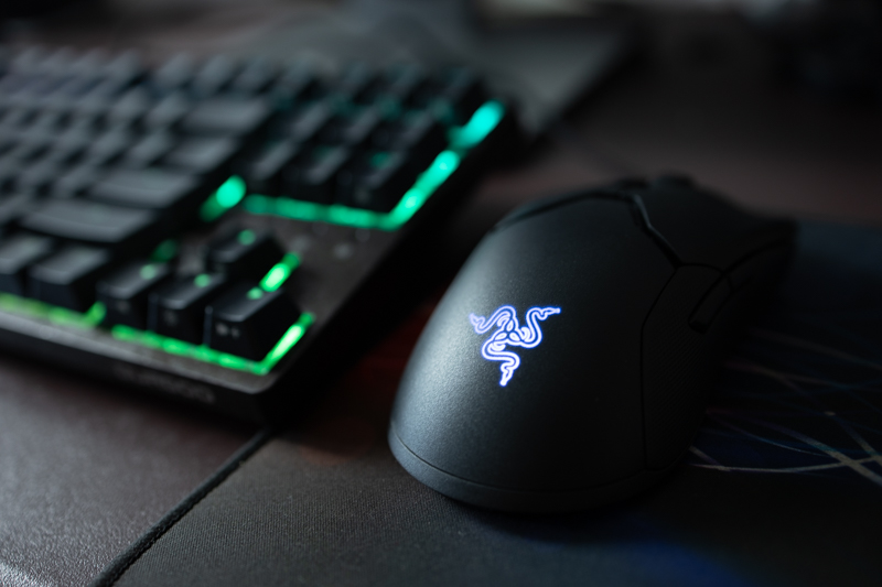 超轻的顶级鼠标体验:razer viper毒蝰电竞鼠标_雷蛇