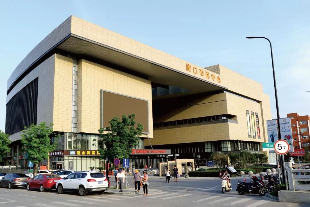 地铁十号线南京地铁s3号线兰花塘地铁站城市夜晚更加璀璨过去的浦口