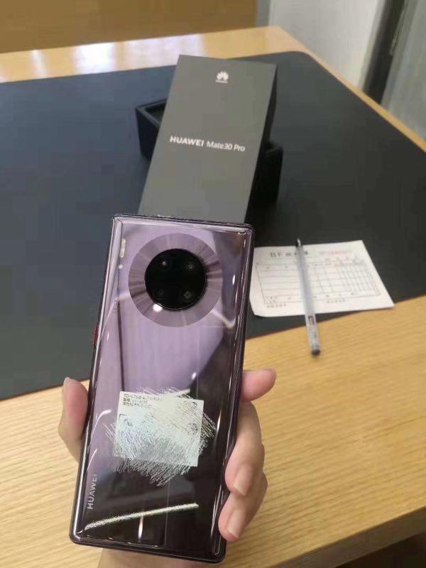 原创华为新品销售1分钟卖出10万台销售额破5亿