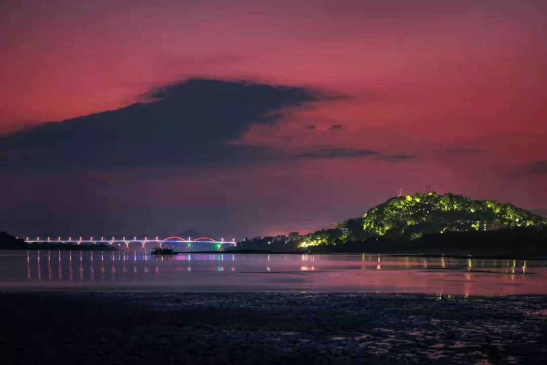 今夜正式亮灯!博罗县城葫芦岭将披上"盛装"迎国庆