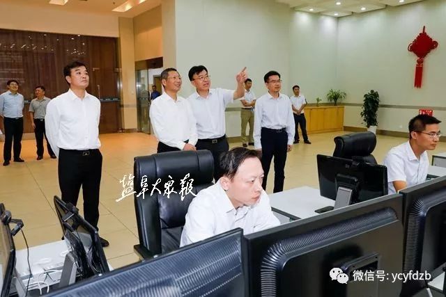 市领导崔浩,管亚光,亭湖区,盐南高新区和市有关部门主要负责同志等