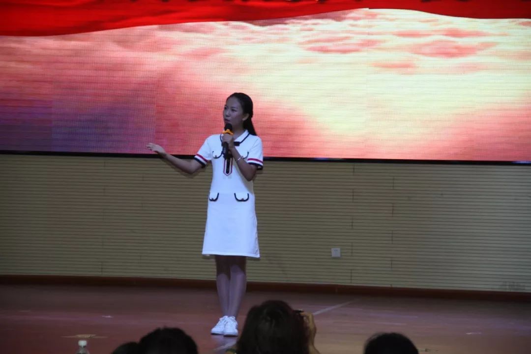 ▼▼比赛精彩瞬间▼▼▲市关工委常务副主任赵怀臣致辞比赛在雄壮的