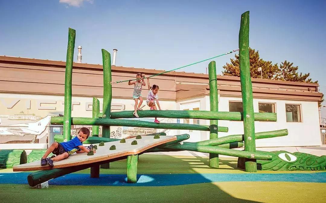 创意设计分享带你参观10个来自全世界超有个性的儿童户外活动空间