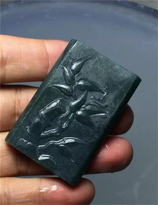 好漂亮老种蓝水翡翠从片料到成品