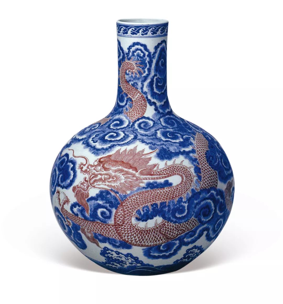 精彩永恒丨保利香港秋拍估价3000万的乾隆御制青花釉里红云龙纹大天球