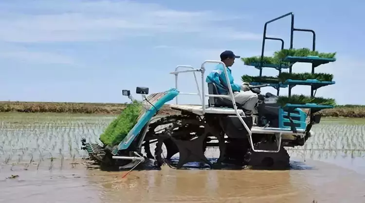 要说控制成本,久保田算得上精益生产的高手,甚至不落后于精益生产的