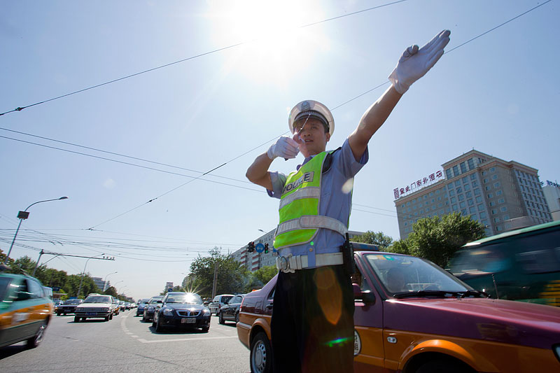 初心不改使命向前之最帅交警孟昆玉