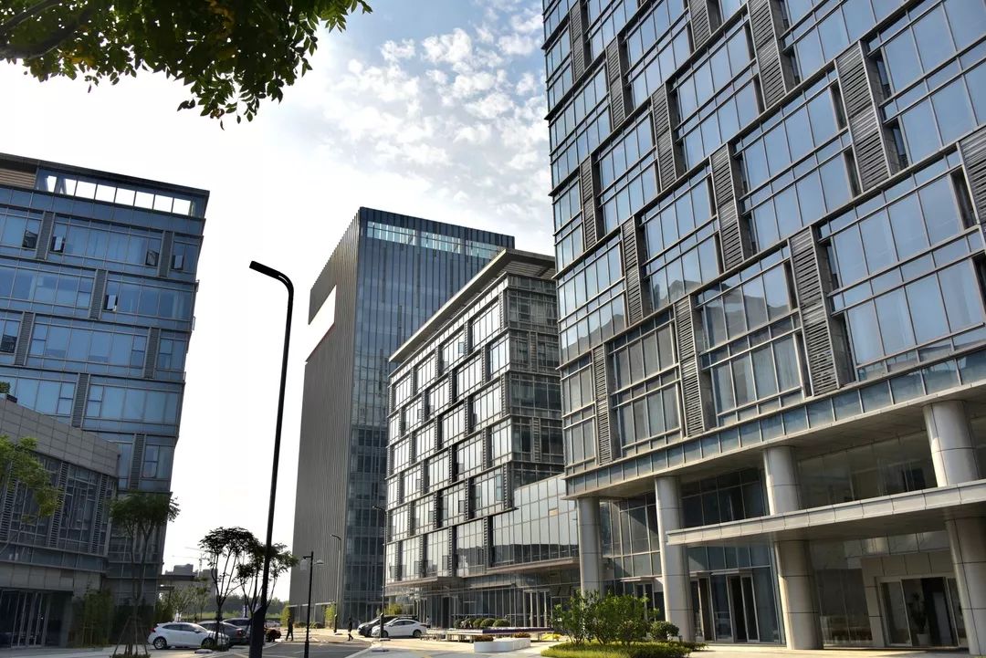 数字桐乡国际化现代感高科技数字经济小镇正式开园