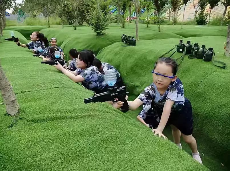 国庆我是小小特种兵之猎鹰突击队训练营