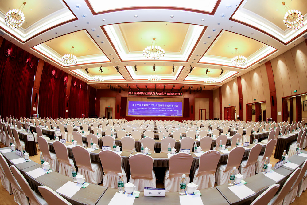 成都会议活动拍摄需捕捉一些美好且有意义的画面