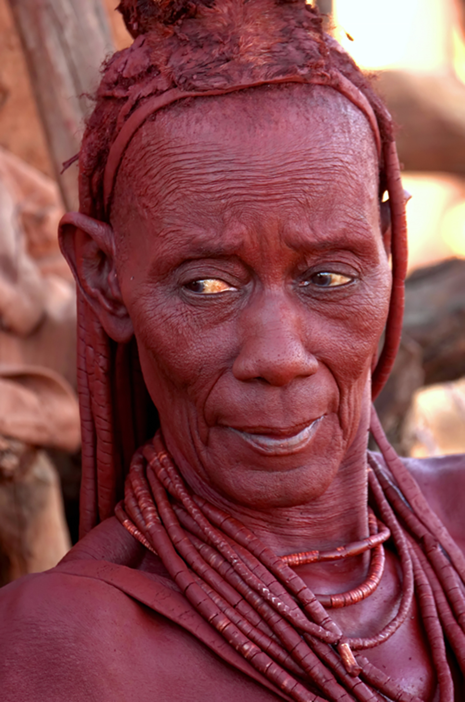 王方辰的狂野非洲,红色泥人部落特写(图)